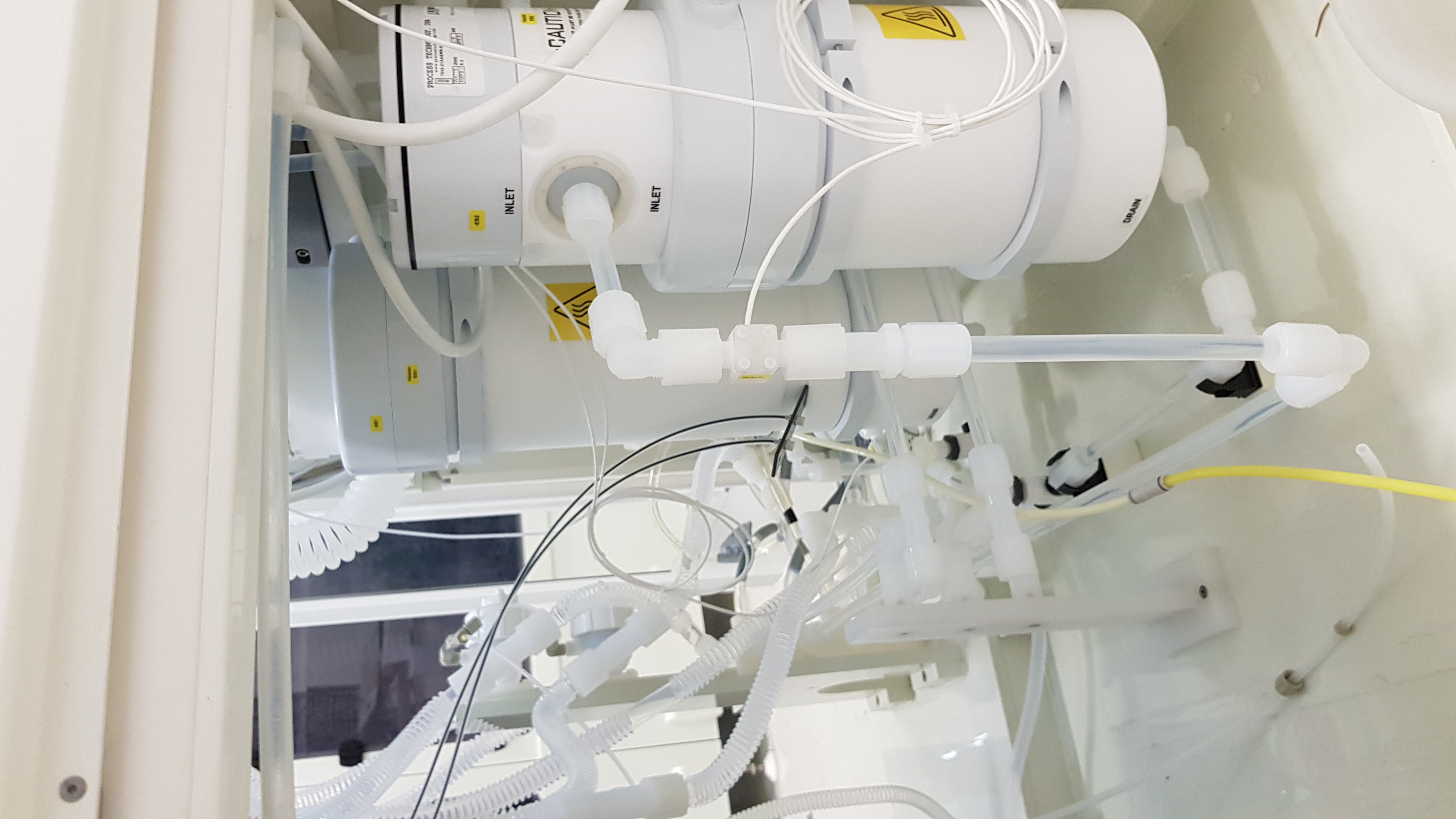 Fluid delivery panel with FT/FX flow and temperature sensors